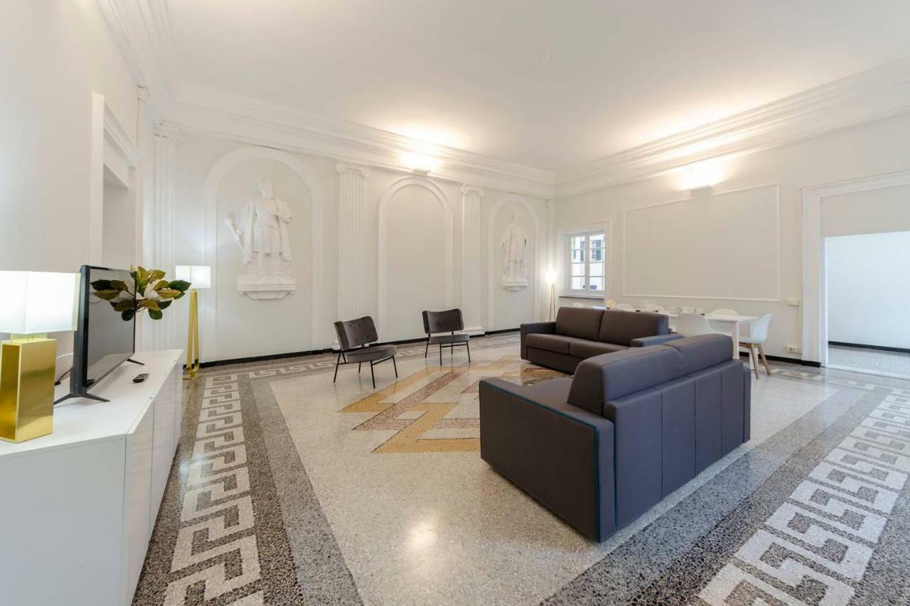 Joivy Elegant Flat For 7, In The Heart Of Genoa Lejlighed Eksteriør billede
